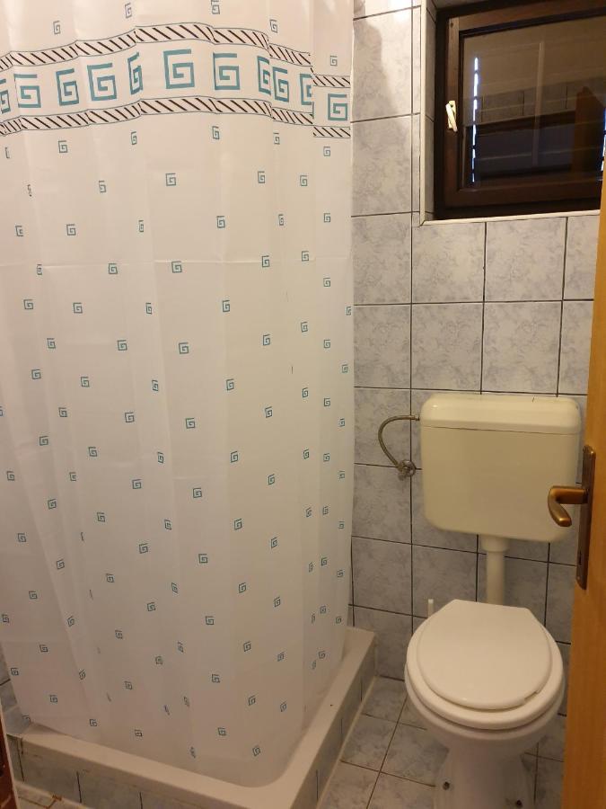 Triple Room Metajna 4120F エクステリア 写真